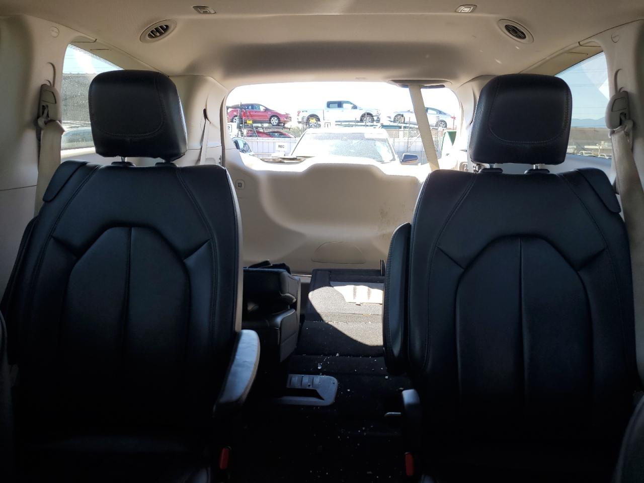 2017 Chrysler Pacifica Touring L VIN: 2C4RC1BG7HR532636 Lot: 80622035