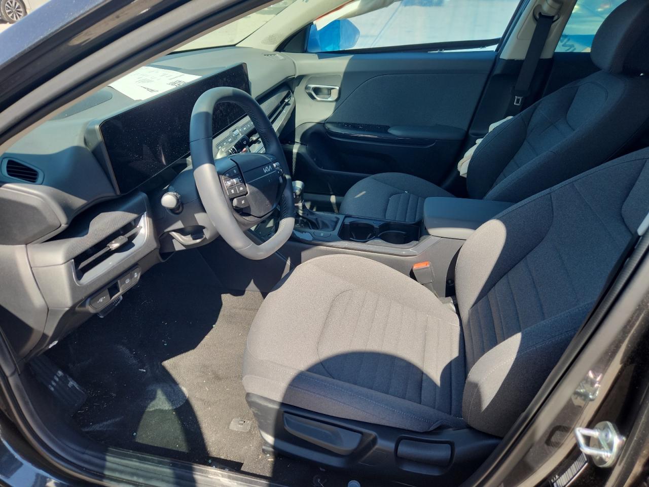 2025 Kia K4 Ex VIN: 3KPFU4DE9SE081697 Lot: 71917075