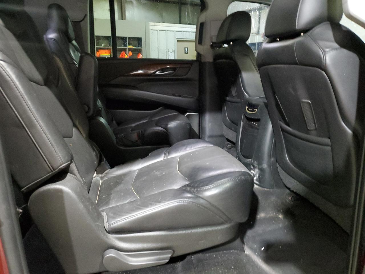 2017 Cadillac Escalade Esv Luxury VIN: 1GYS4HKJ3HR111094 Lot: 70461745