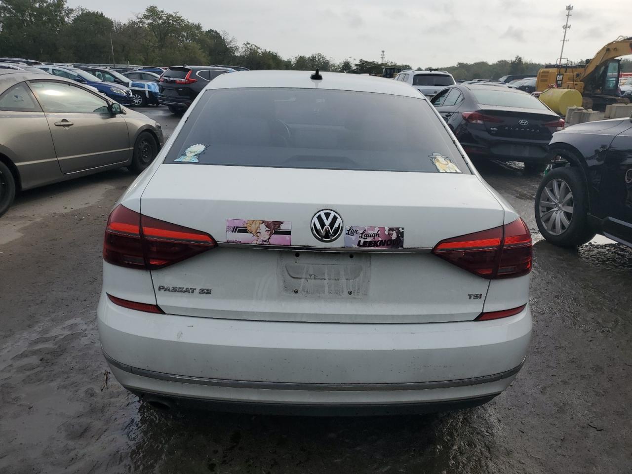 2017 Volkswagen Passat Se VIN: 1VWBT7A35HC074670 Lot: 81768565
