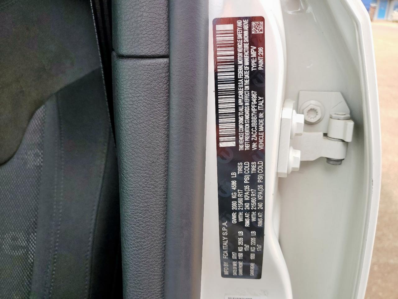 2017 Jeep Renegade Latitude VIN: ZACCJBBB7HPF94967 Lot: 82089475