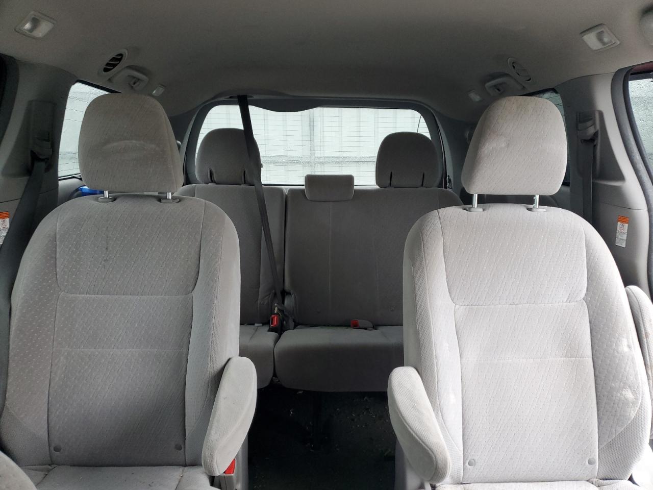 2015 Toyota Sienna Le VIN: 5TDJK3DC5FS101755 Lot: 83938605