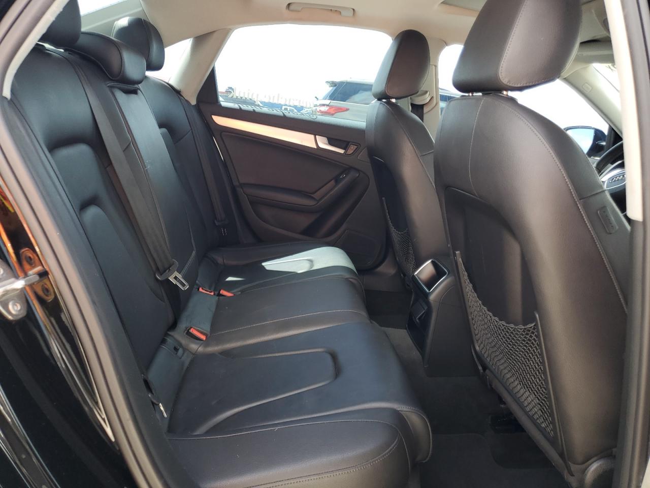 2014 Audi A4 Premium VIN: WAUAFAFL8EA070385 Lot: 80846125