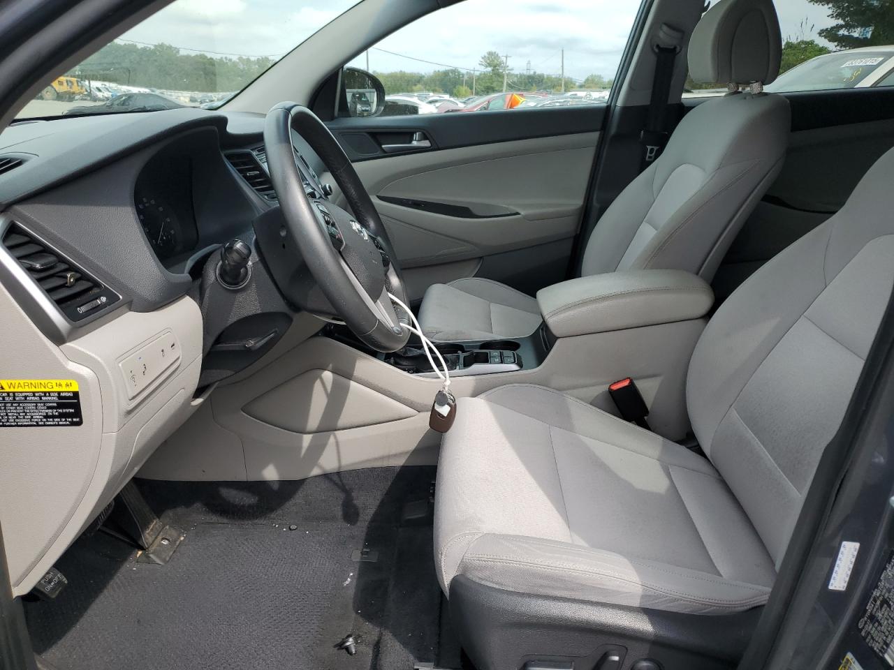 2017 Hyundai Tucson Limited VIN: KM8J3CA26HU593389 Lot: 82147725