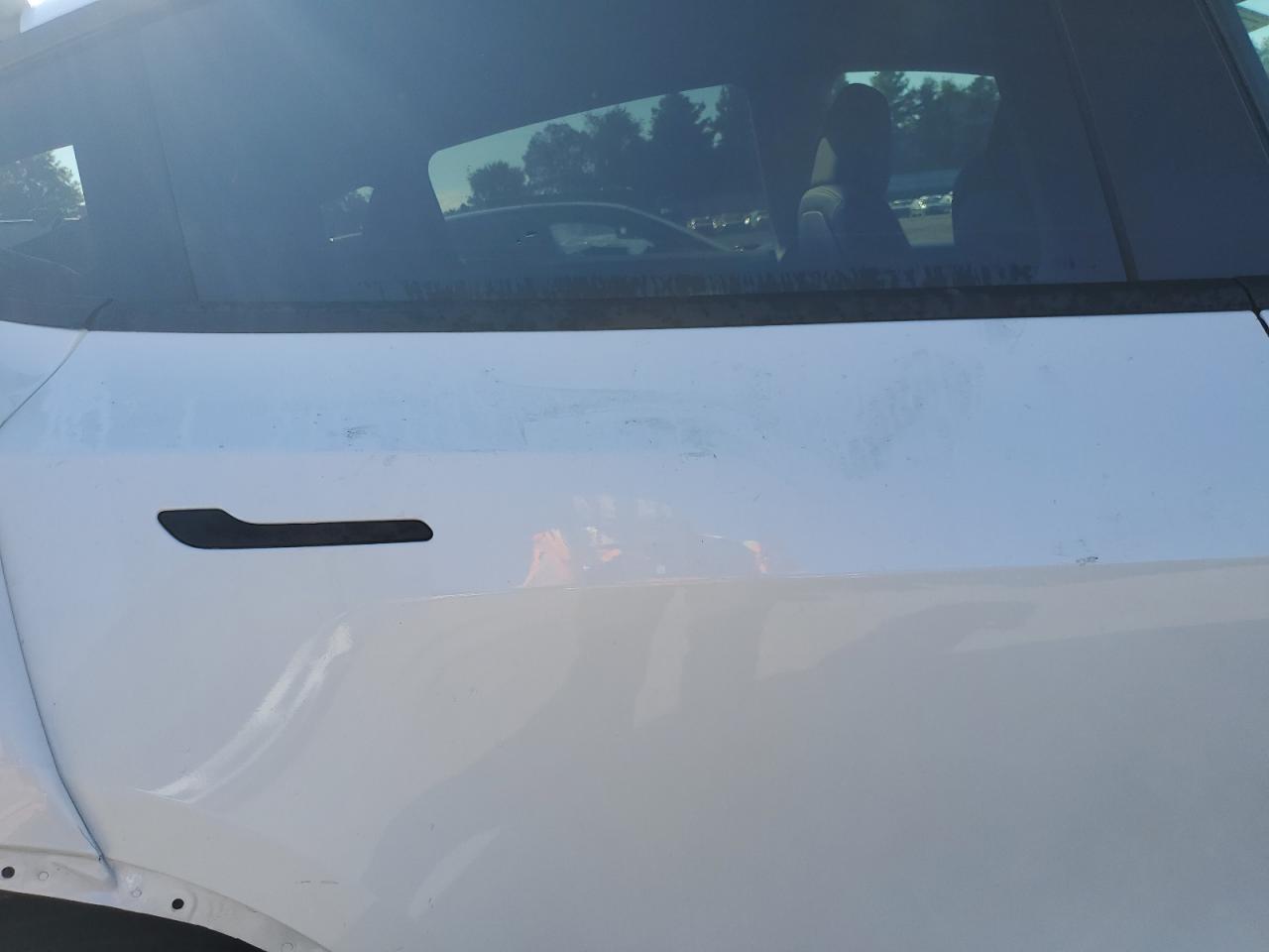 2025 Tesla Model Y VIN: 7SAYGDED9SF239300 Lot: 71041435