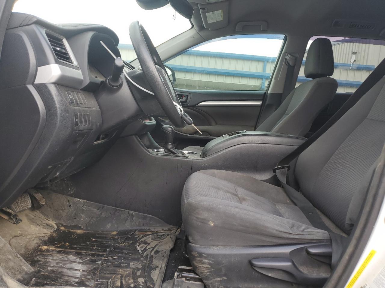 2017 Toyota Highlander Le VIN: 5TDZZRFH1HS228208 Lot: 71150885