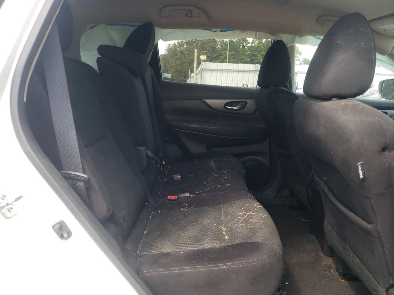 2015 Nissan Rogue S VIN: 5N1AT2MK4FC860814 Lot: 83946215