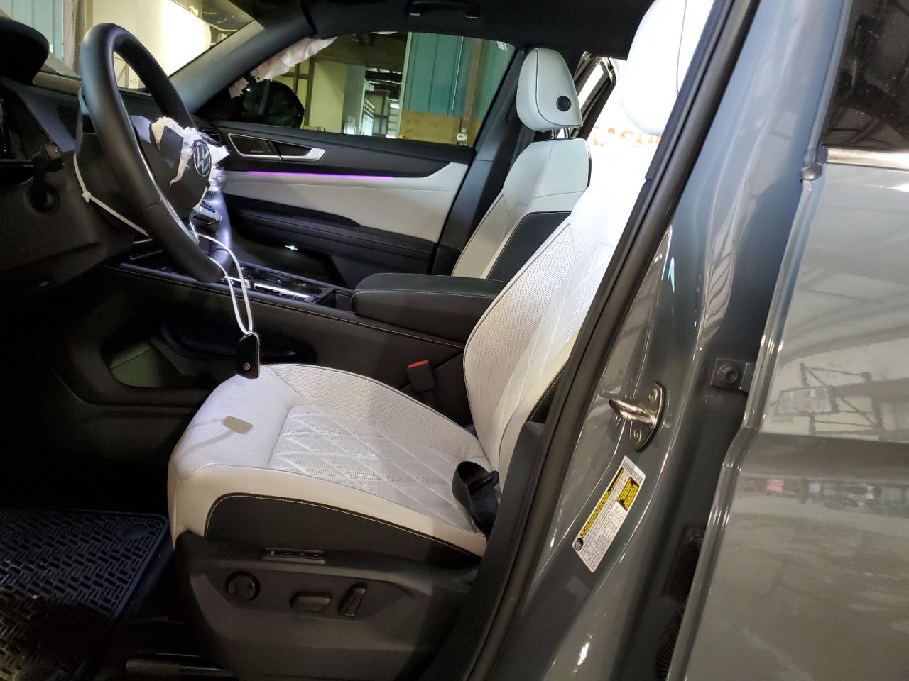 2024 Volkswagen Atlas Cross Sport Sel Premium R-Line VIN: 1V2FE2CA9RC253971 Lot: 71536505