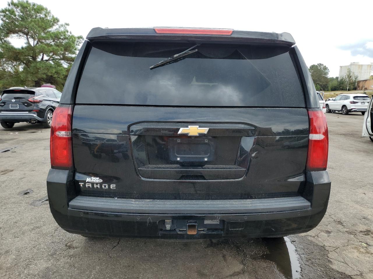2017 Chevrolet Tahoe C1500 Lt VIN: 1GNSCBKC9HR372129 Lot: 69759165