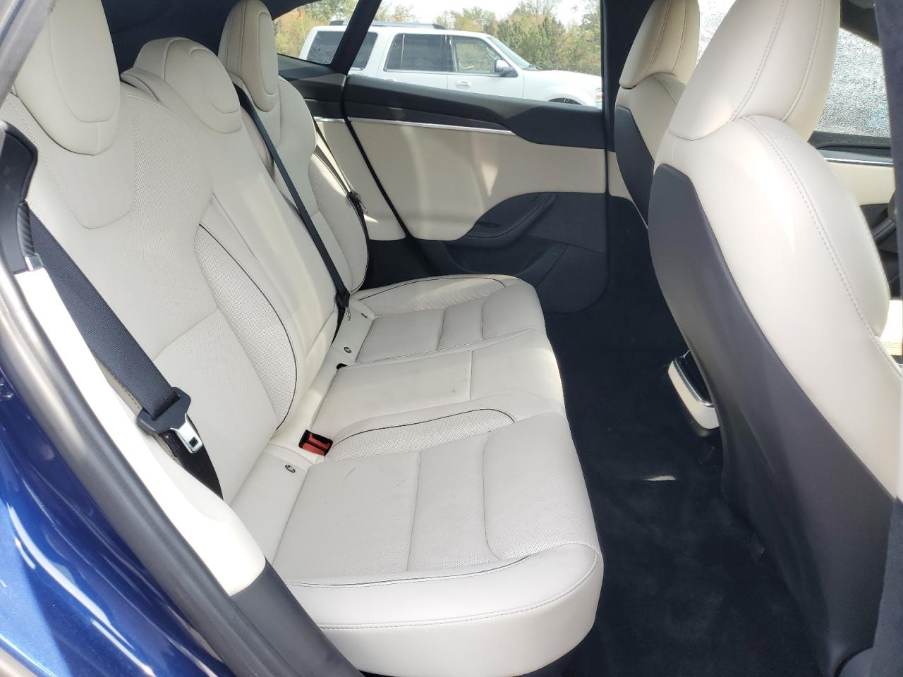 2021 Tesla Model S VIN: 5YJSA1E61MF437988 Lot: 81342725