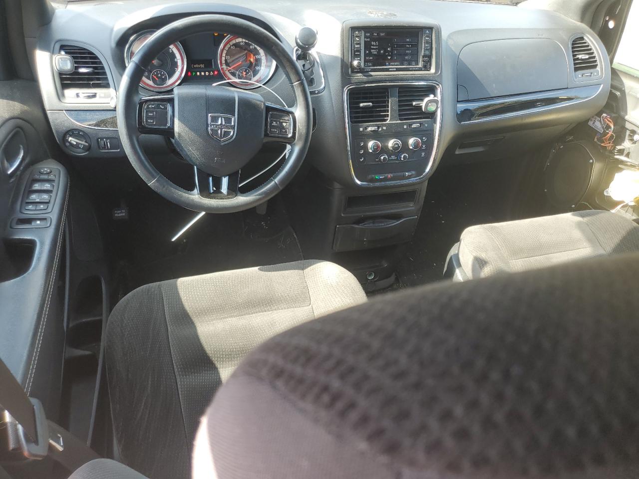 2018 Dodge Grand Caravan Se VIN: 2C4RDGBGXJR200308 Lot: 84061125