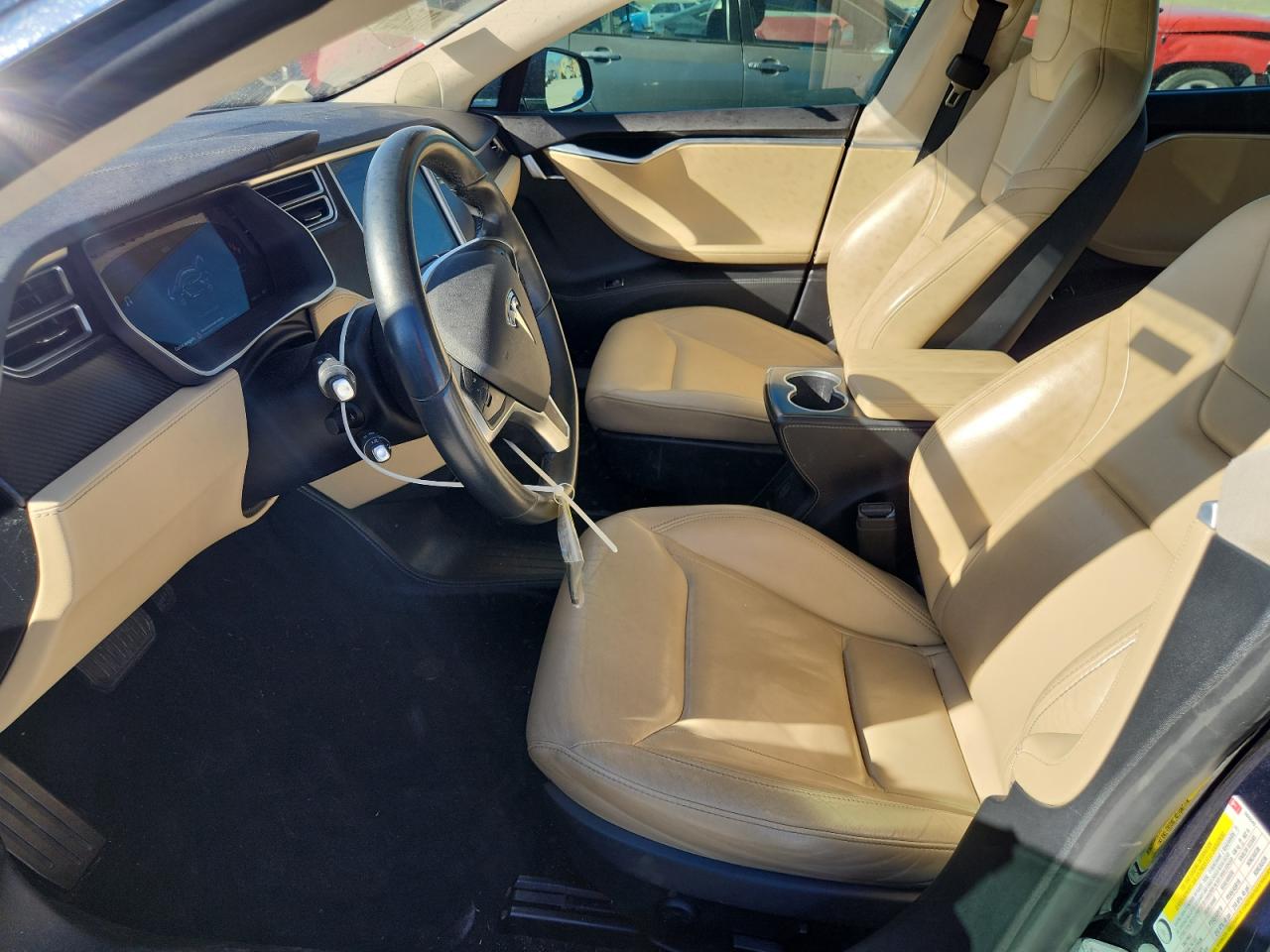 2015 Tesla Model S 85 VIN: 5YJSA1H15FF084240 Lot: 80297915