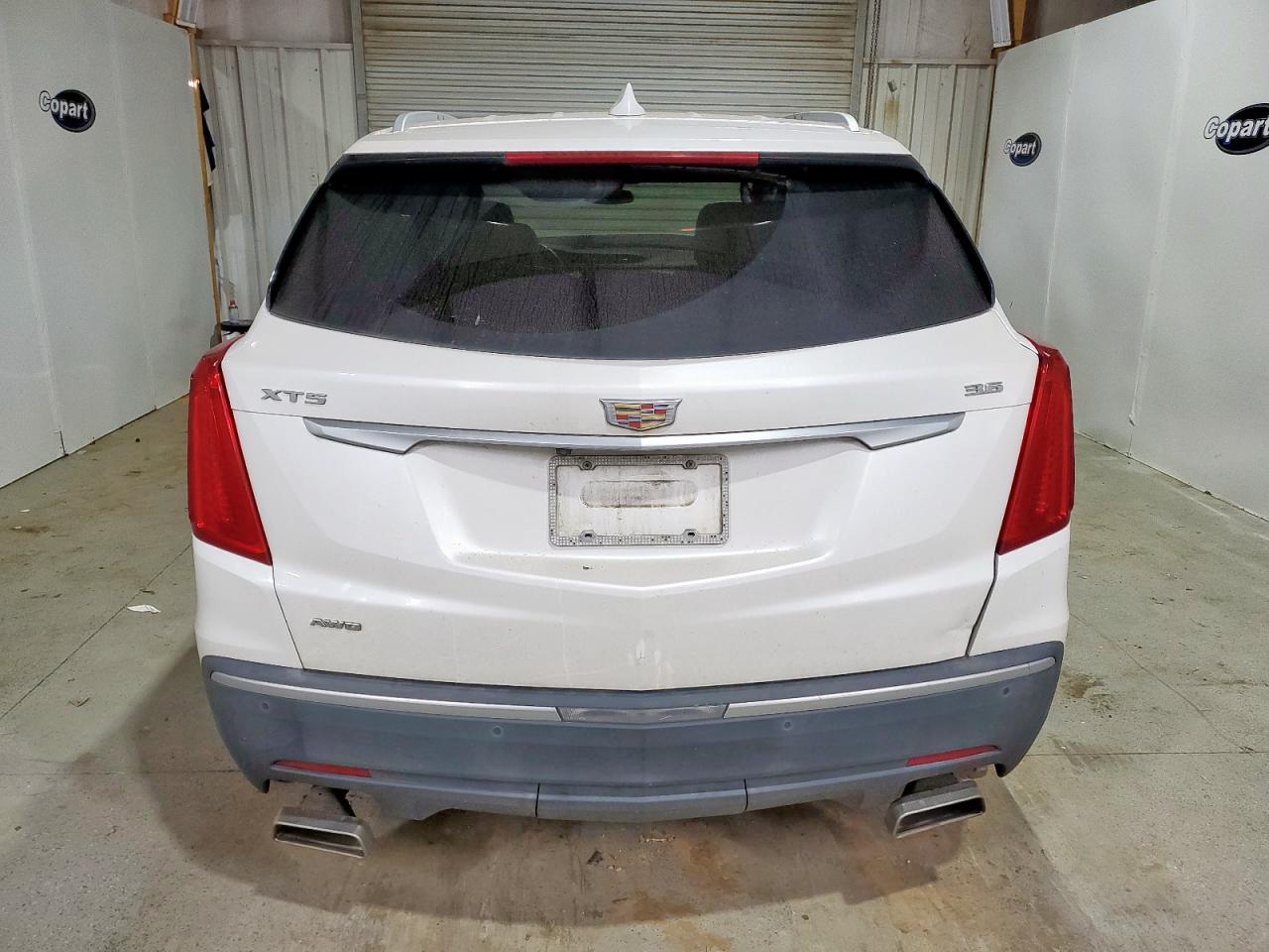 2017 Cadillac Xt5 Luxury VIN: 1GYKNDRS1HZ117223 Lot: 80796775