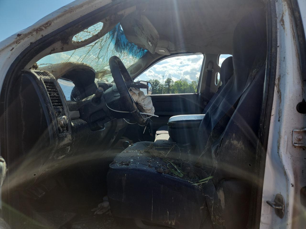 2011 Dodge Ram 2500 VIN: 3D7UT2CL1BG606387 Lot: 84386865