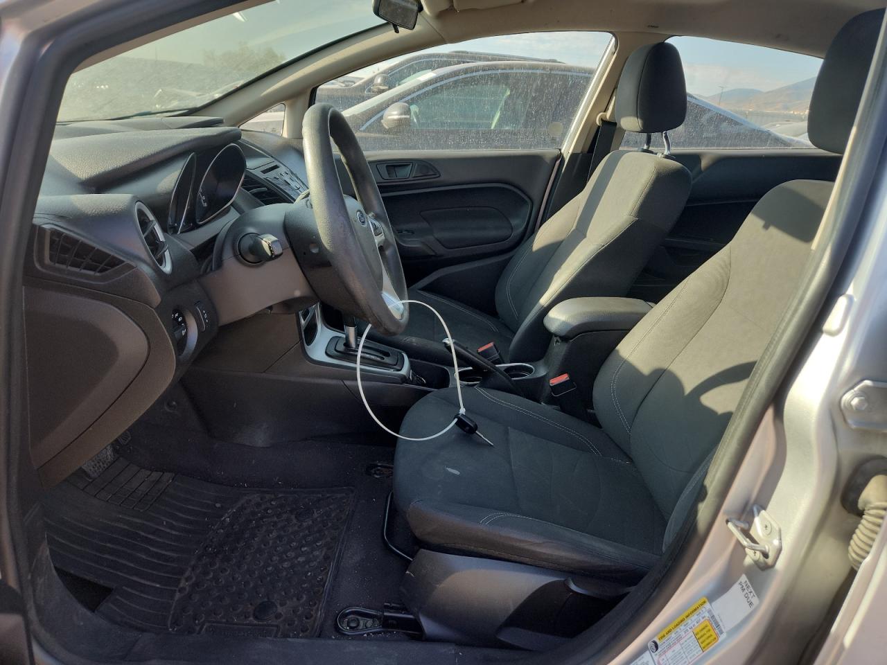 2018 Ford Fiesta Se VIN: 3FADP4EJ9JM118820 Lot: 80515885