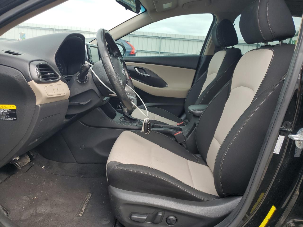 2018 Hyundai Elantra Gt VIN: KMHH35LE1JU031455 Lot: 81704555