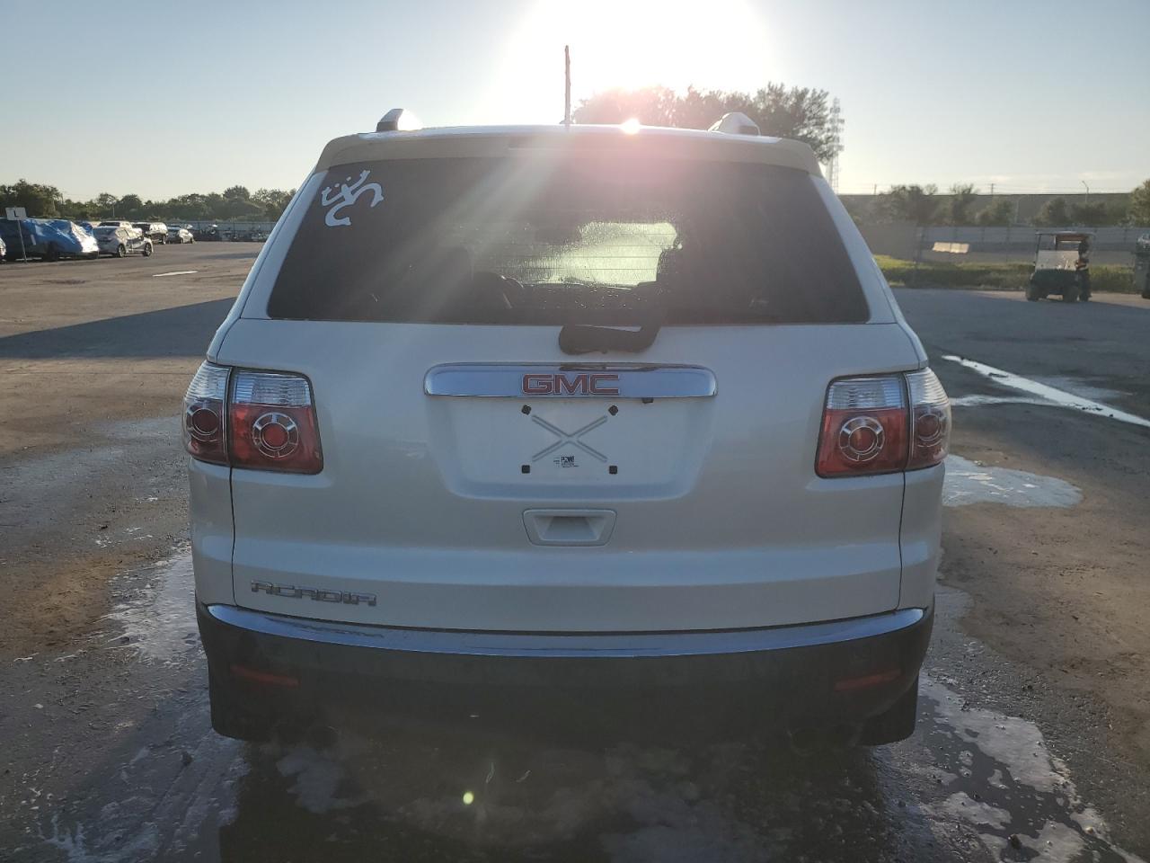 2010 GMC Acadia Slt-2 VIN: 1GKLRNED3AJ150549 Lot: 81525835