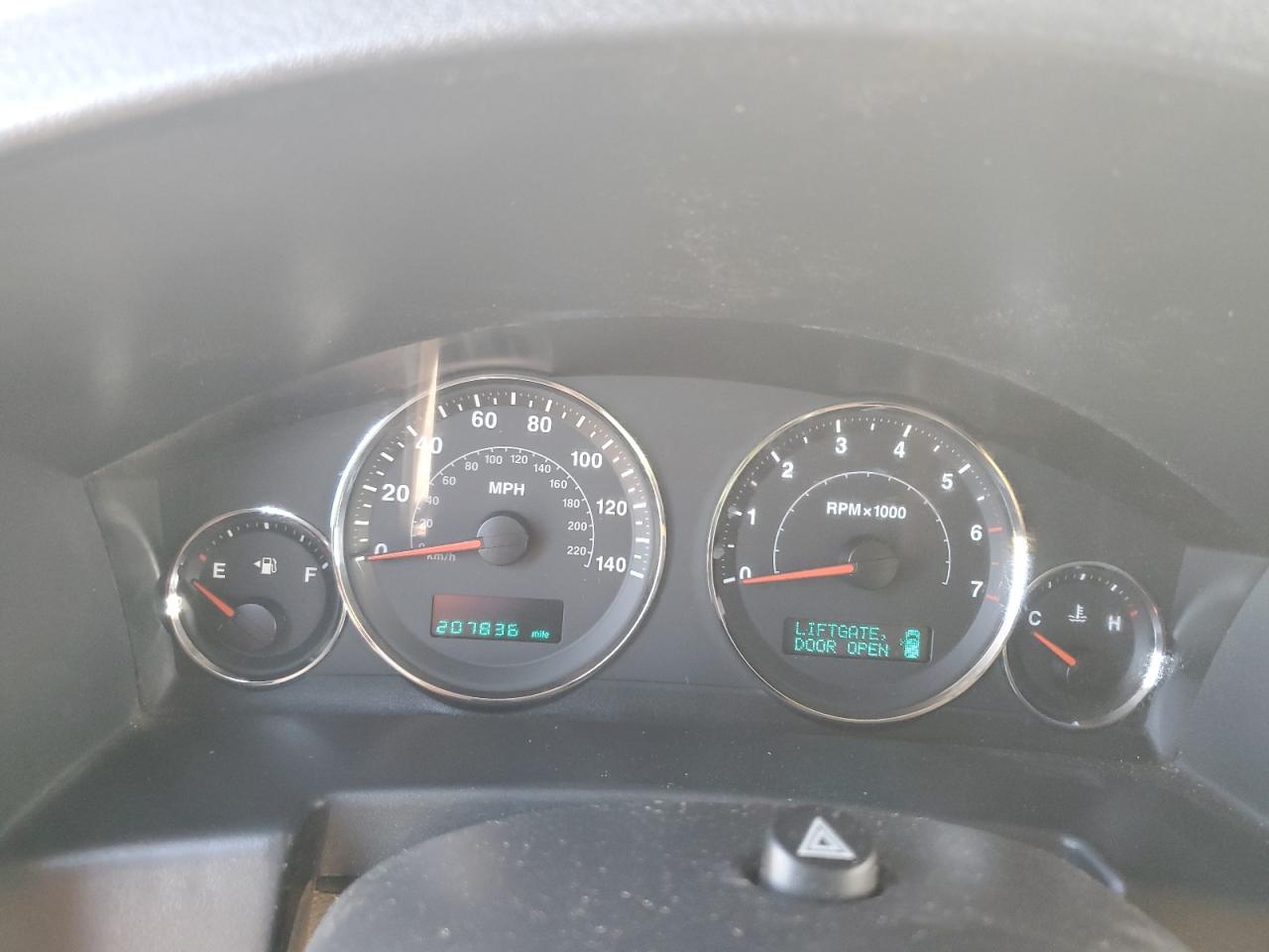 2006 Jeep Commander Limited VIN: 1J8HG58N26C178746 Lot: 80755375