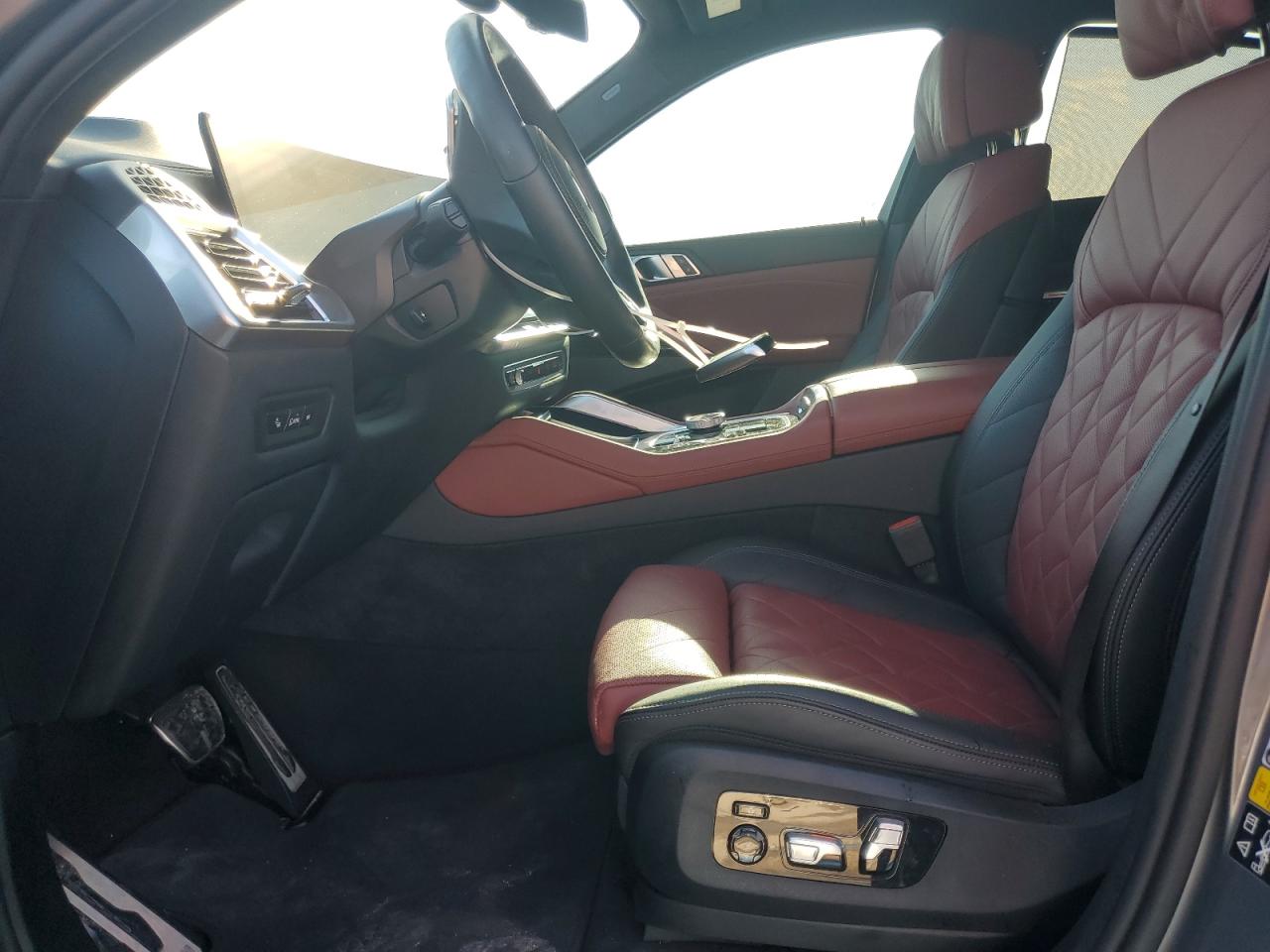 2024 BMW X6 xDrive40I VIN: 5UX33EX00R9U01305 Lot: 70728025