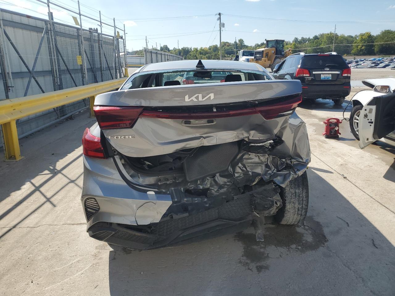 2024 Kia Forte Lx VIN: 3KPF24AD7RE752358 Lot: 81095135