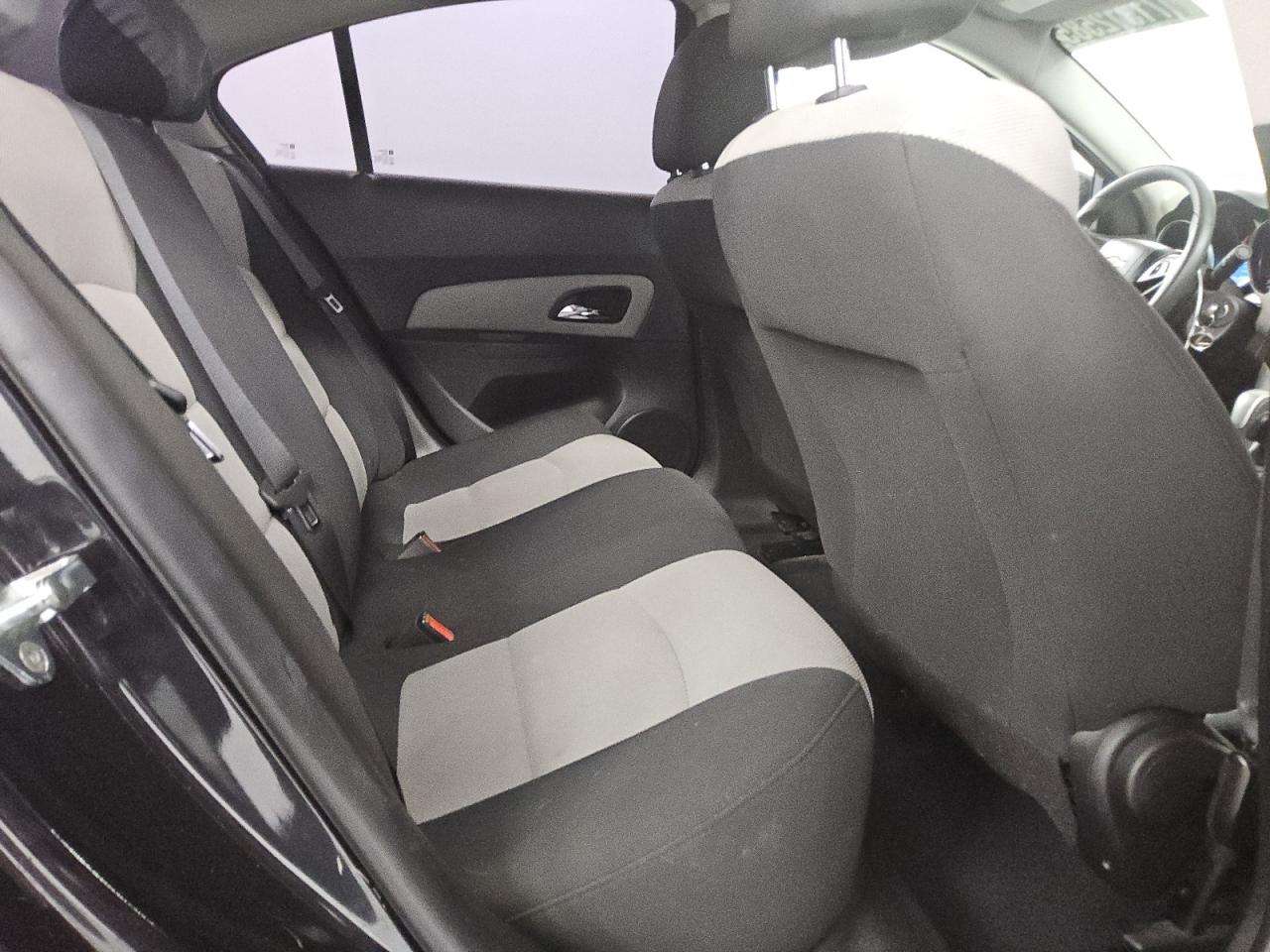 2016 Chevrolet Cruze Limited Ls VIN: 1G1PC5SG6G7121400 Lot: 71312585