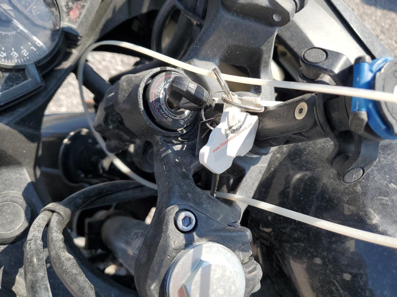 2022 Kawasaki Ex400 VIN: JKAEXKH10NDAH5591 Lot: 81251095