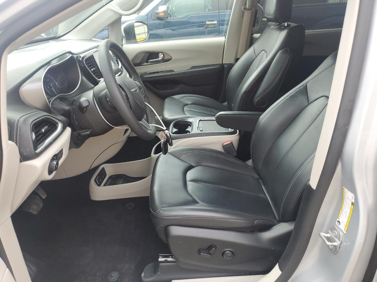 2023 Chrysler Pacifica Touring L VIN: 2C4RC3BG5PR503629 Lot: 81690025