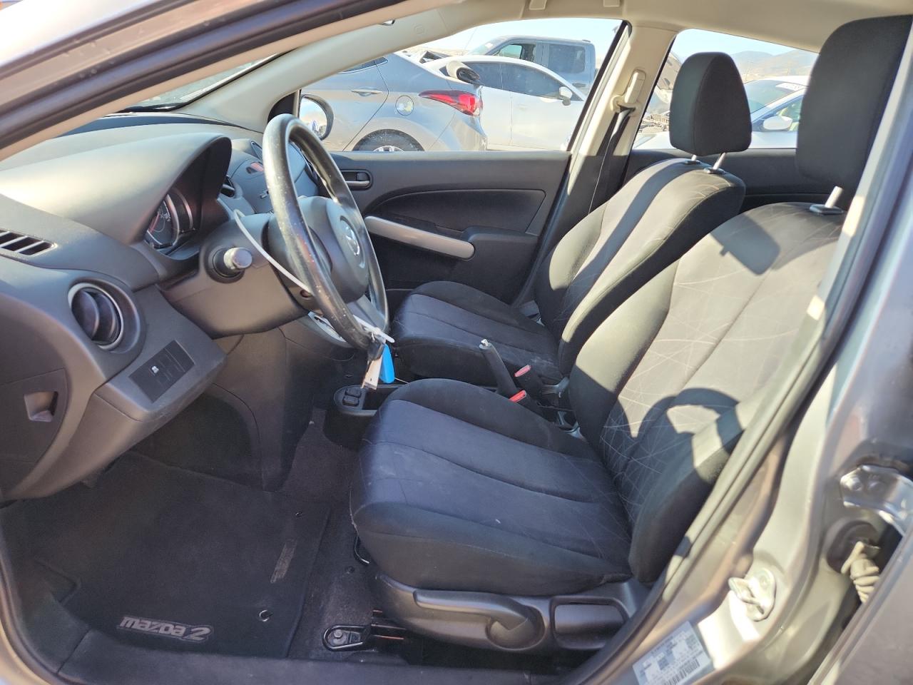 2014 Mazda Mazda2 Sport VIN: JM1DE1KZ8E0186656 Lot: 80216625