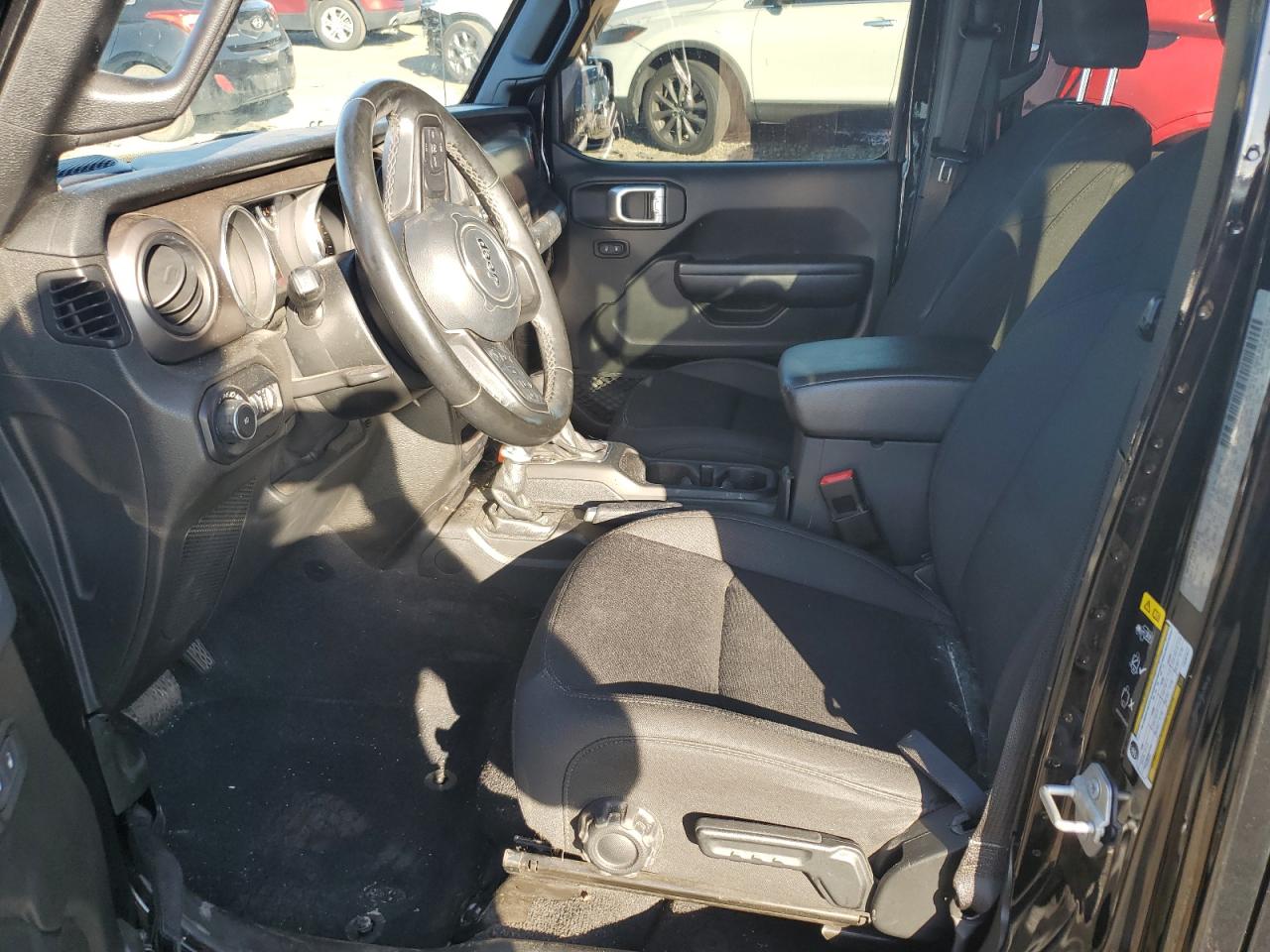 2020 Jeep Wrangler Unlimited Sport VIN: 1C4HJXDG3LW261317 Lot: 84437875