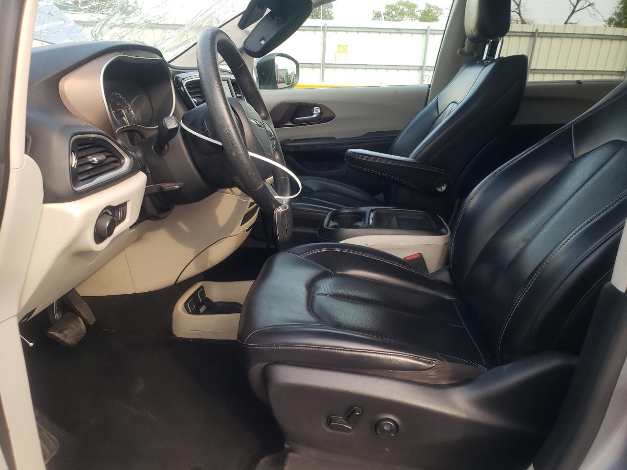 2020 Chrysler Voyager Lxi VIN: 2C4RC1DG3LR257188 Lot: 80942885
