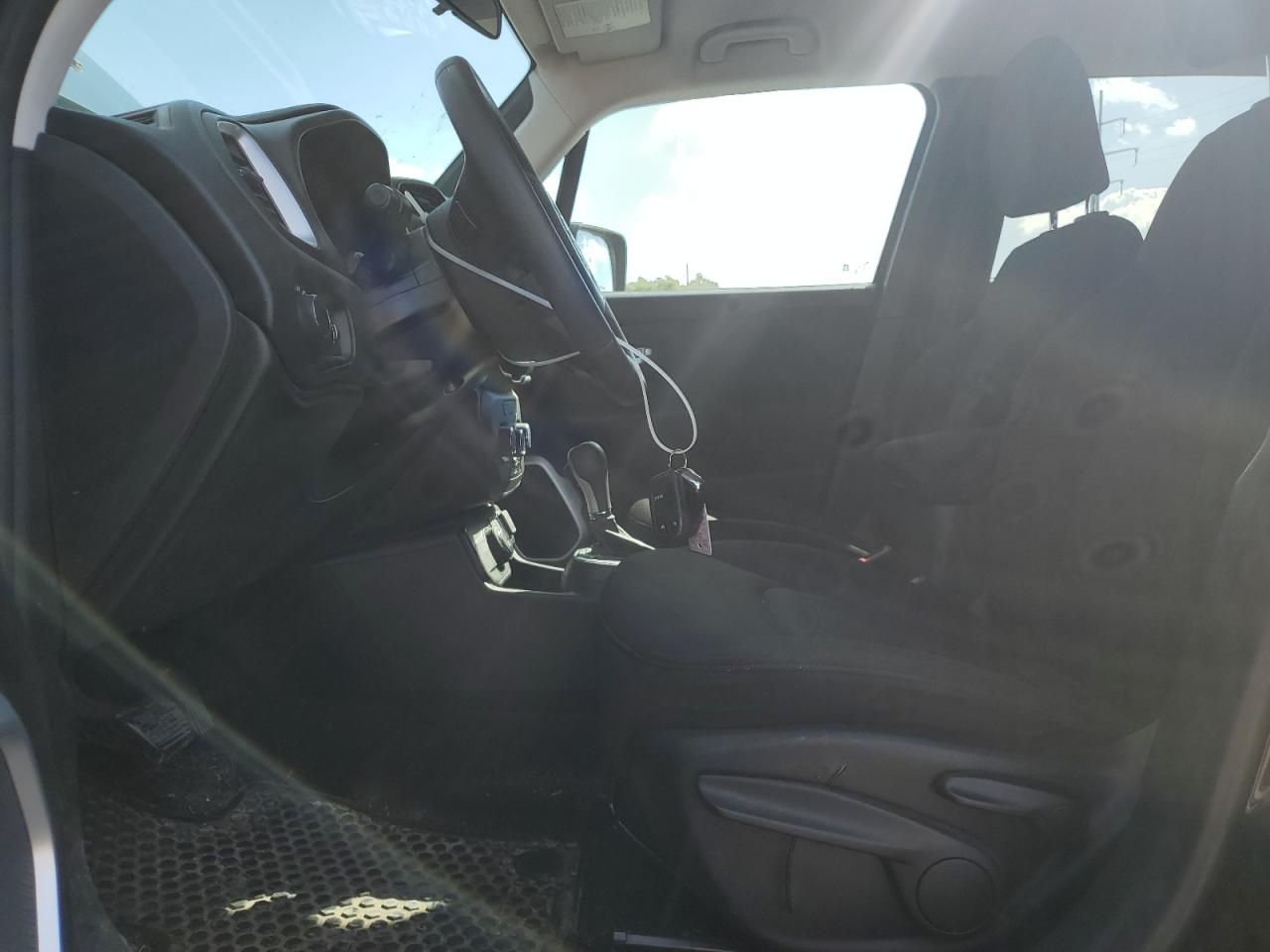 2018 Jeep Renegade Sport VIN: ZACCJBAB3JPJ13214 Lot: 84266335