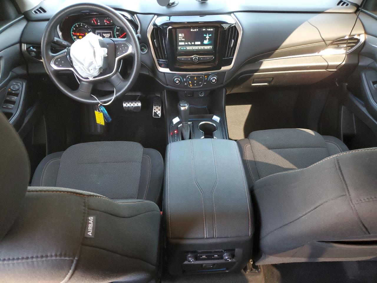 2019 Chevrolet Traverse Ls VIN: 1GNERFKW1KJ157184 Lot: 84288865