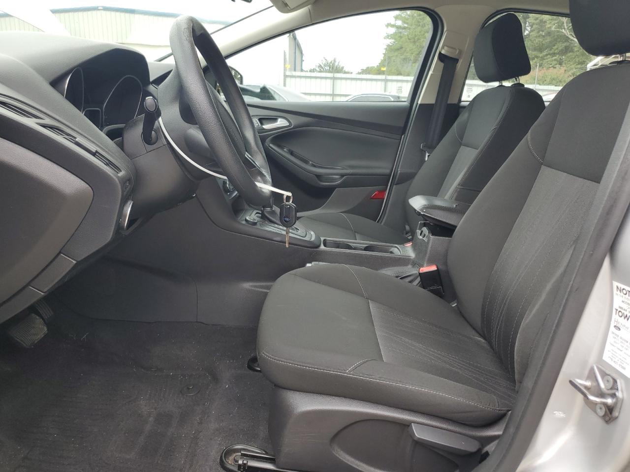 2015 Ford Focus Se VIN: 1FADP3K28FL291602 Lot: 82074435