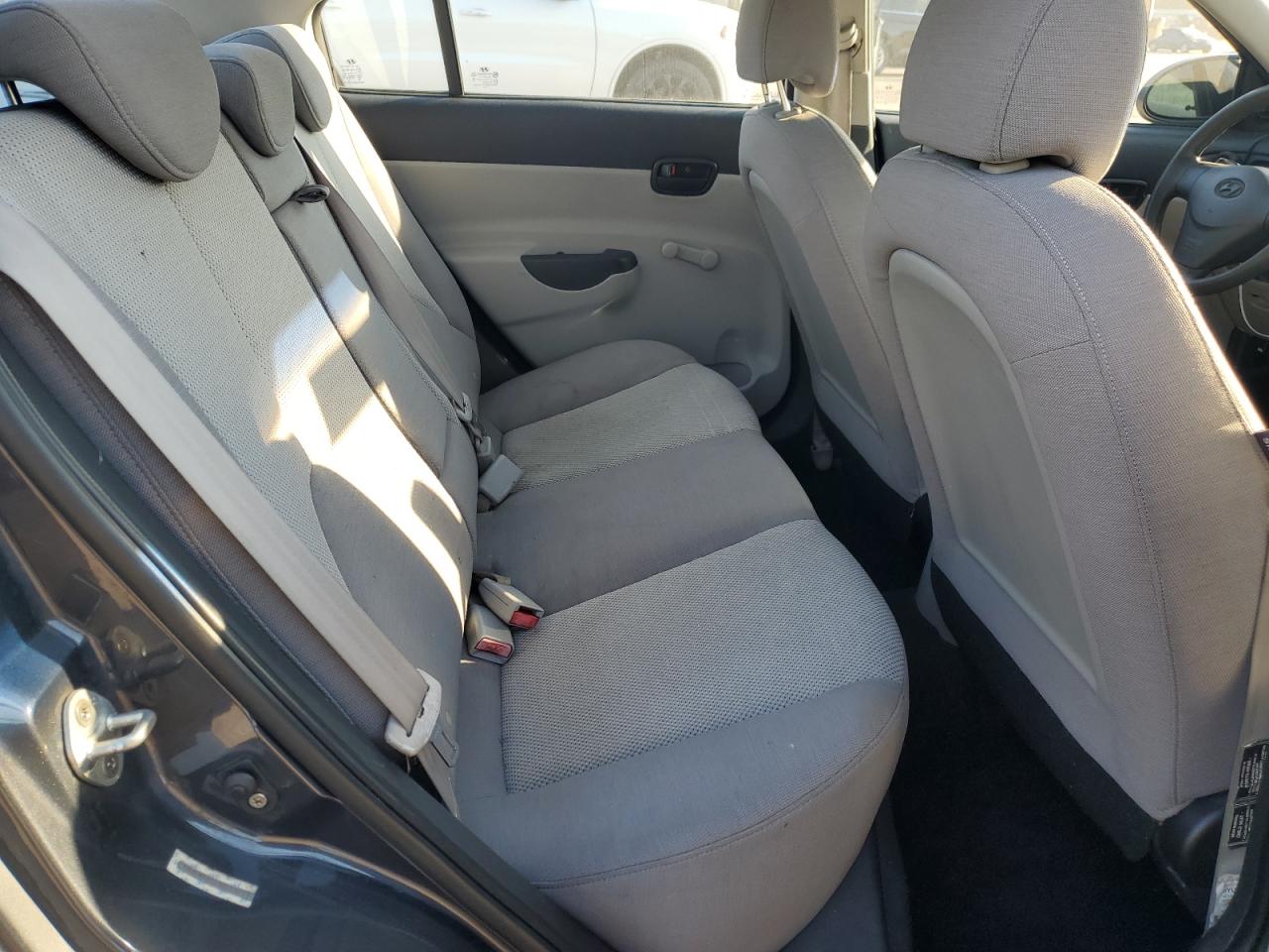 2009 Hyundai Accent Gls VIN: KMHCM46C09U289277 Lot: 80313355