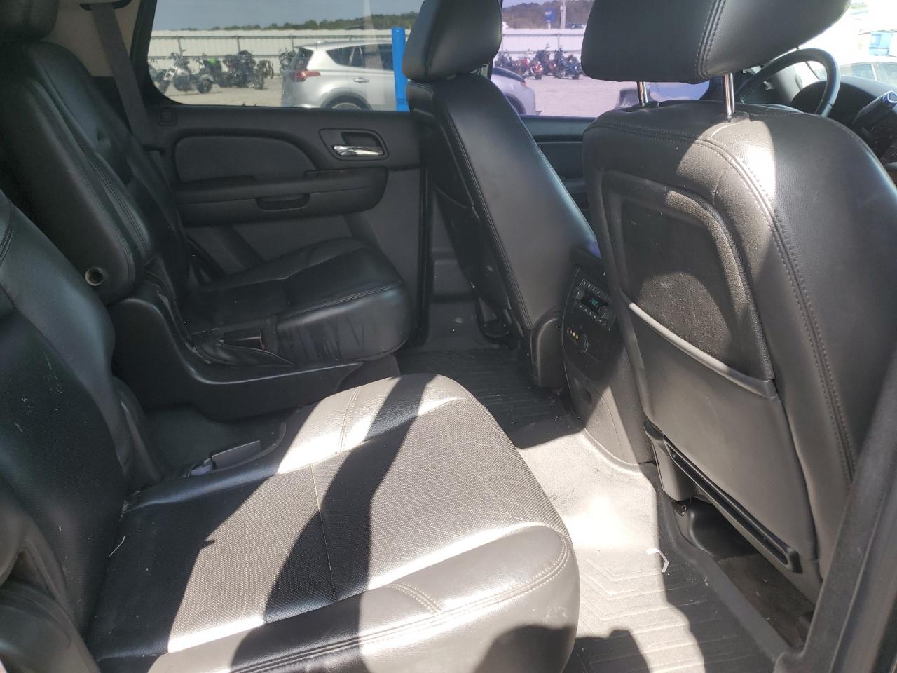 2011 Chevrolet Tahoe K1500 Ltz VIN: 1GNSKCE09BR181022 Lot: 84355485