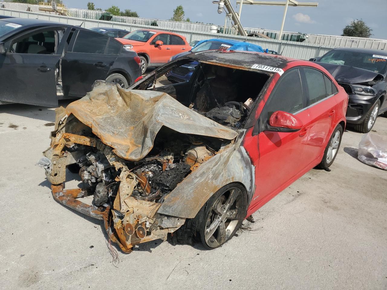 2015 CHEVROLET CRUZE RED VIN: 1G1PE5SB7F7115327