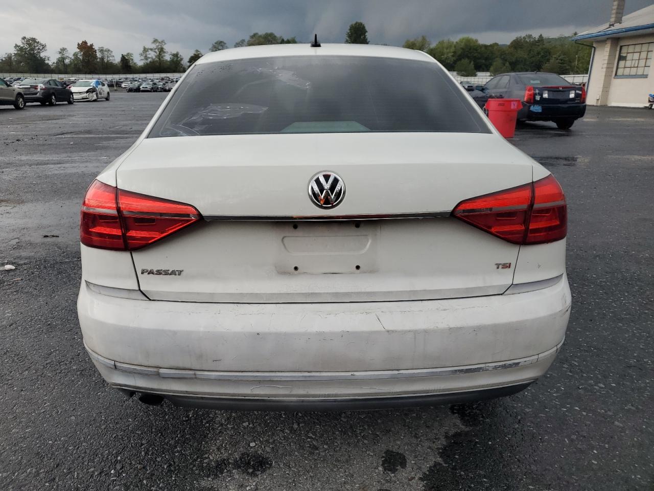 2016 Volkswagen Passat S VIN: 1VWAT7A39GC022095 Lot: 84274565