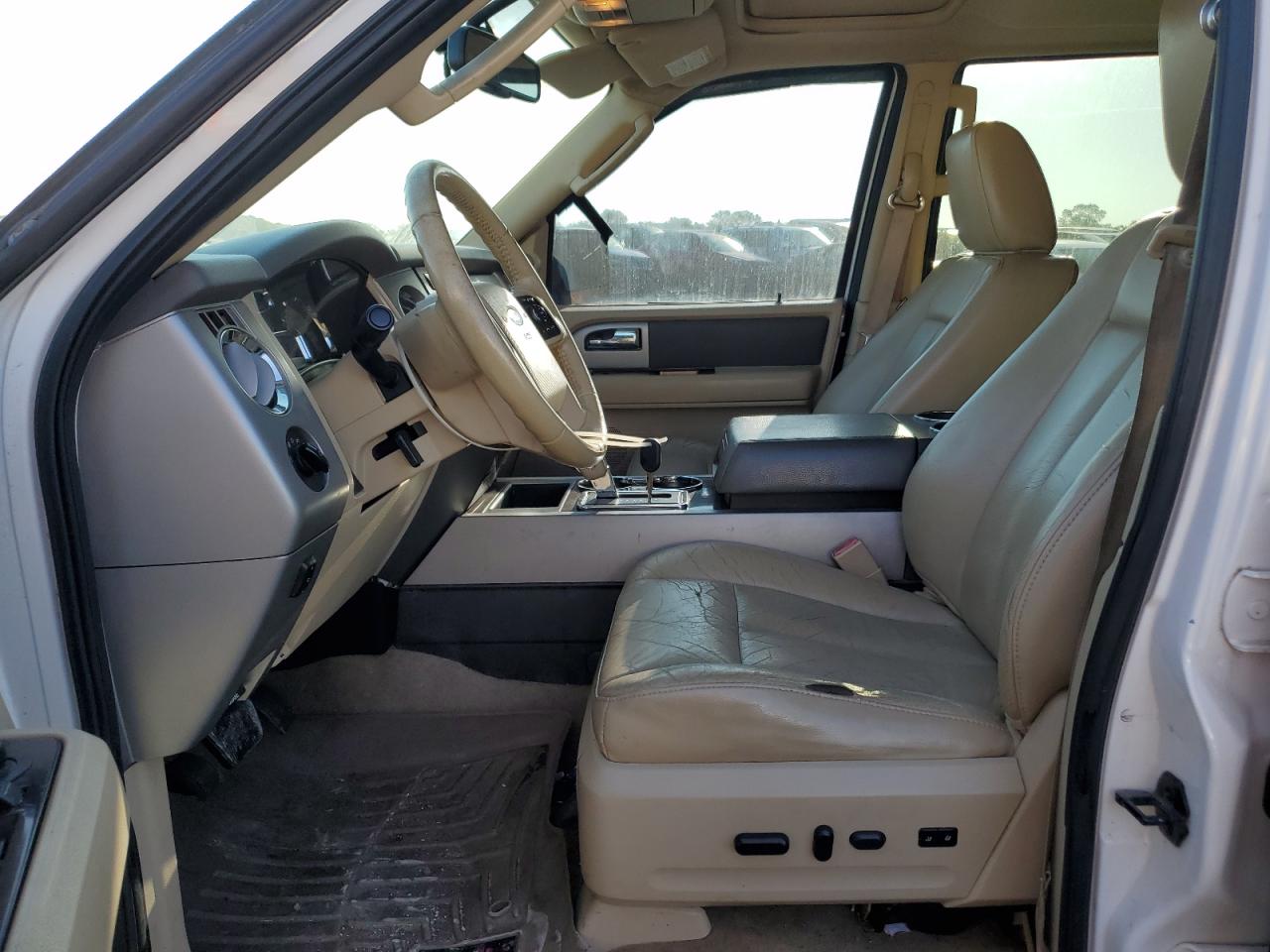 2011 Ford Expedition El Xlt VIN: 1FMJK1J51BEF43521 Lot: 81866995