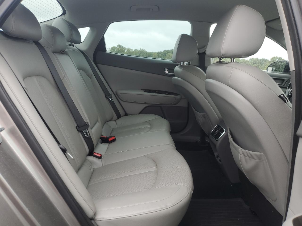 2016 Kia Optima Ex VIN: 5XXGU4L39GG055099 Lot: 84650575