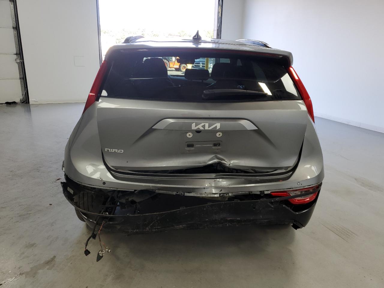 2024 Kia Niro Wind VIN: KNDCR3L18R5123120 Lot: 84362755