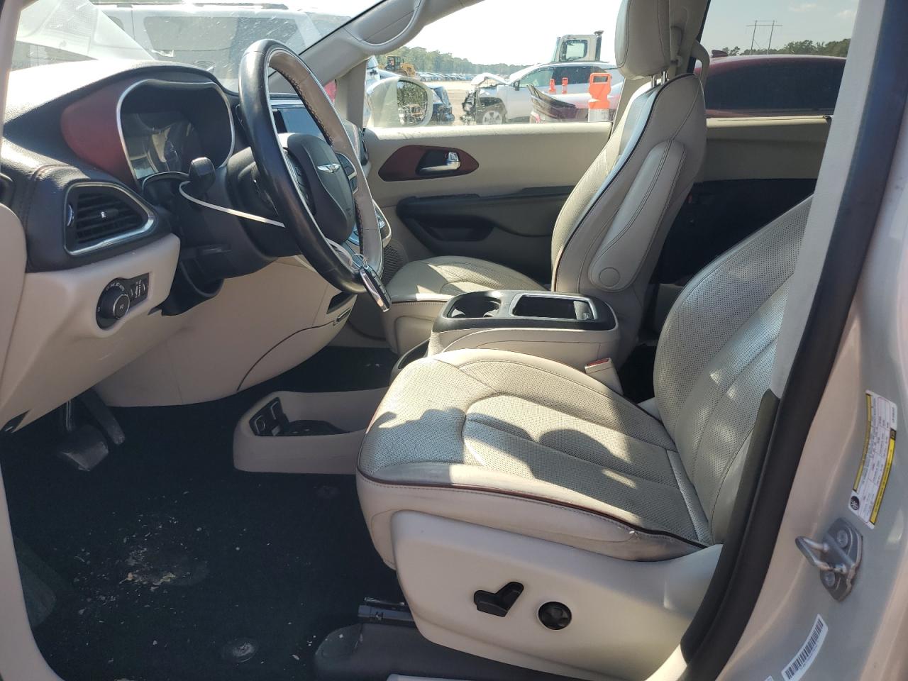 2020 Chrysler Pacifica Limited VIN: 2C4RC1GGXLR156242 Lot: 81421885