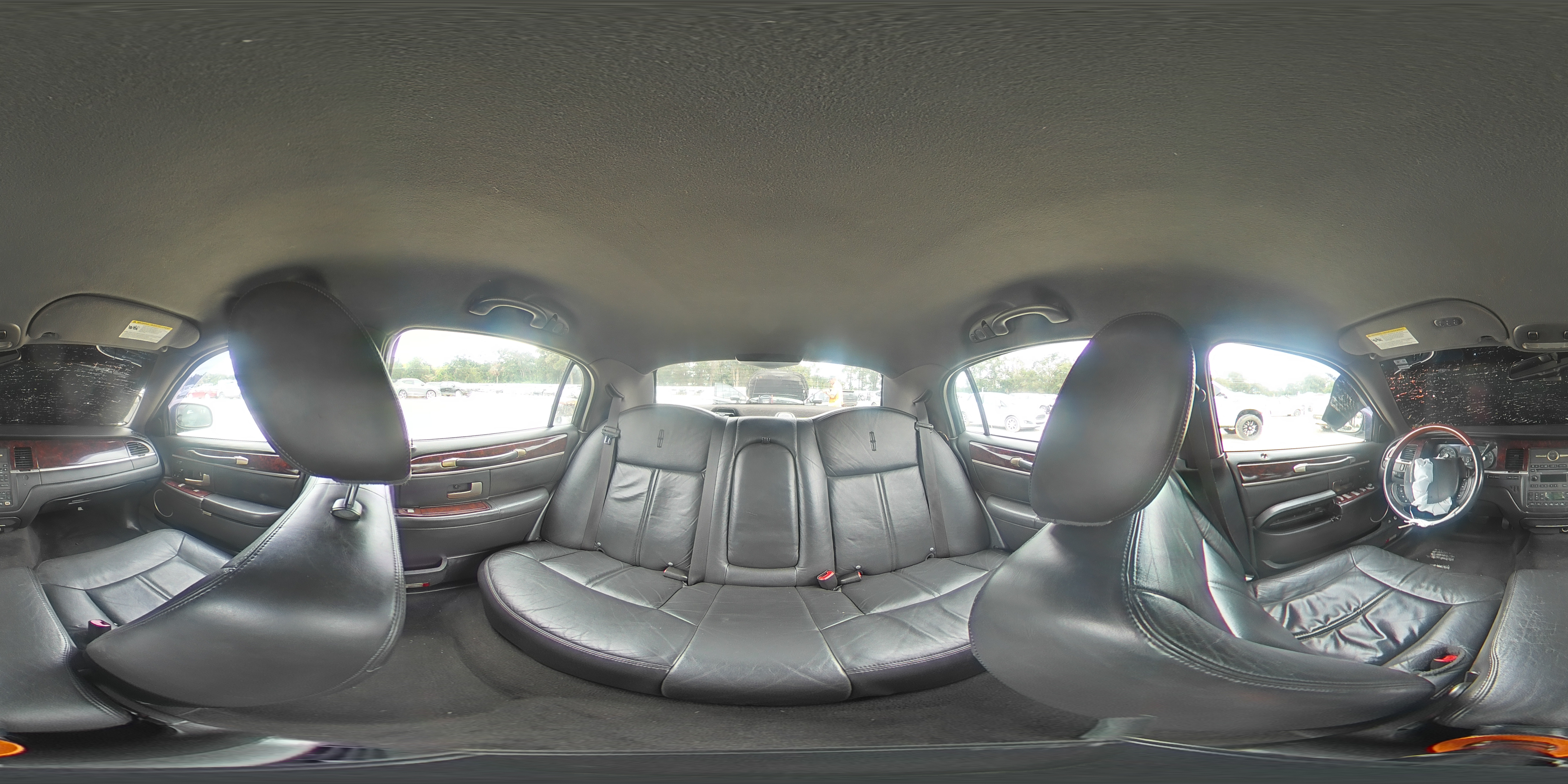 2011 Lincoln Town Car Signature Limited VIN: 2LNBL8CVXBX758787 Lot: 81351495