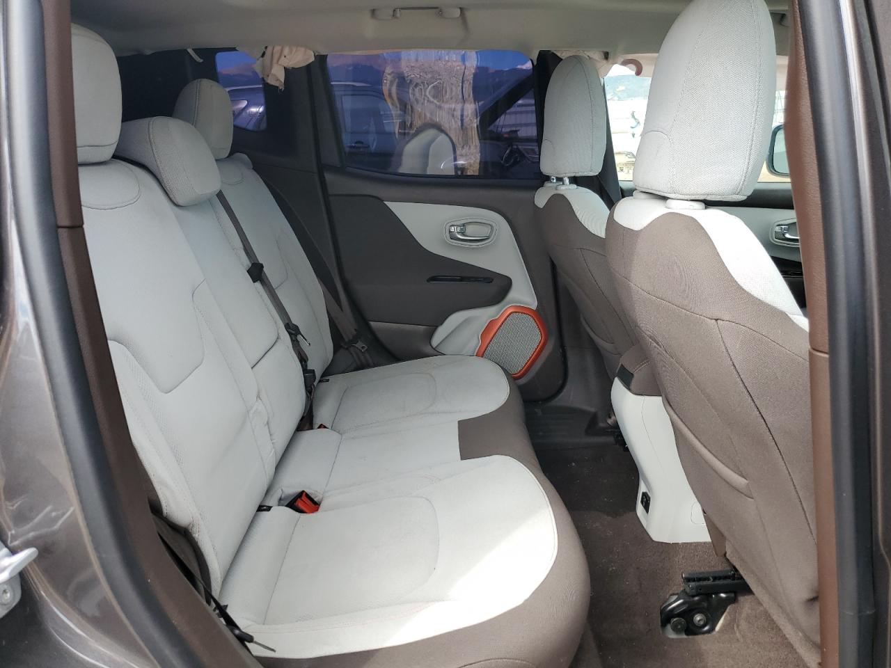 2016 Jeep Renegade Latitude VIN: ZACCJABT7GPE09107 Lot: 80510915