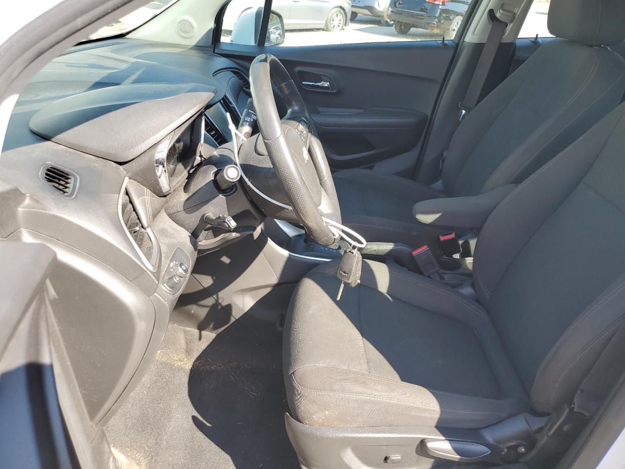 2017 Chevrolet Trax Ls VIN: KL7CJKSB7HB225503 Lot: 80098355