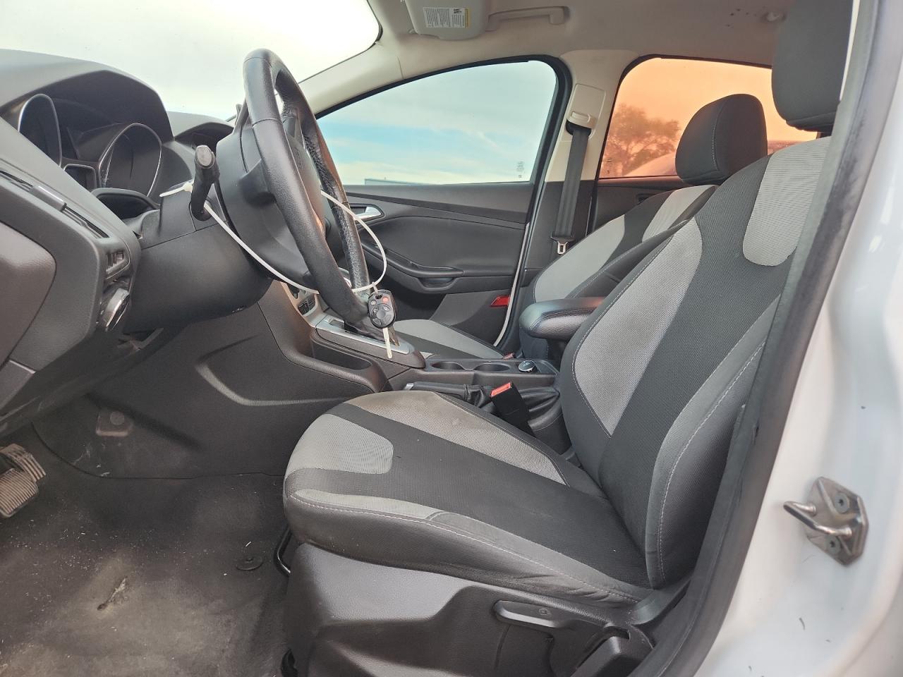 2014 Ford Focus Se VIN: 1FADP3F27EL414122 Lot: 81071845