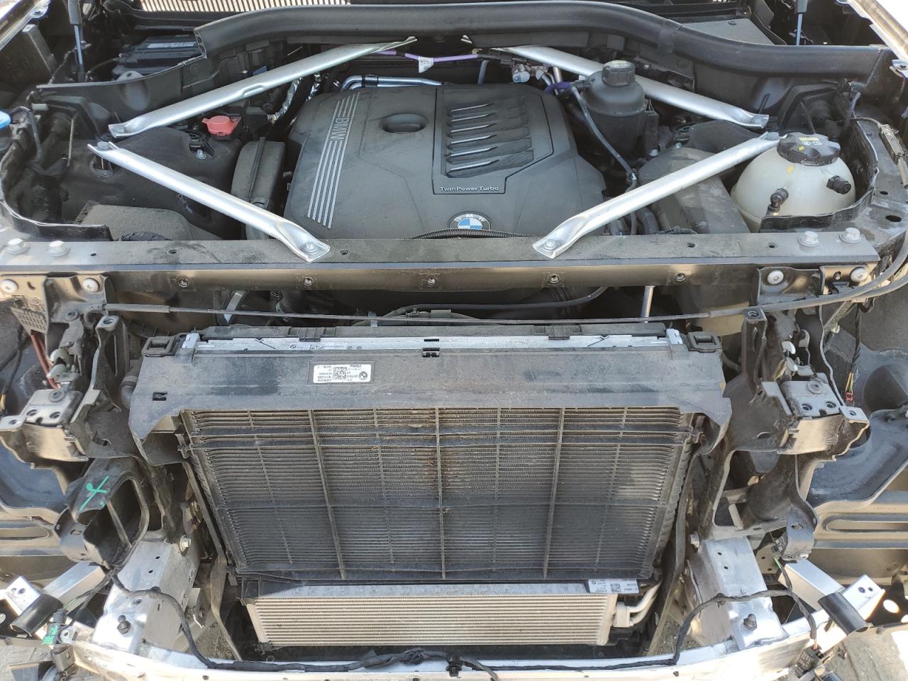 2021 BMW X7 xDrive40I VIN: 5UXCW2C01M9F64522 Lot: 70818925