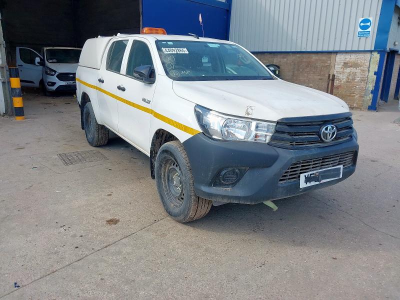 2020 TOYOTA HILUX ACTIVE D-4D 4WD DCB 