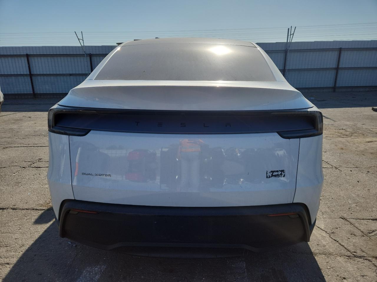 2026 Tesla Model Y VIN: 7SAYGDEE8TF327443 Lot: 70925435