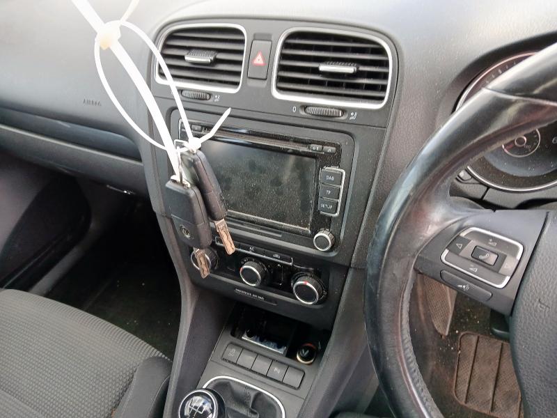 2011 VOLKSWAGEN GOLF MATCH TDI 
