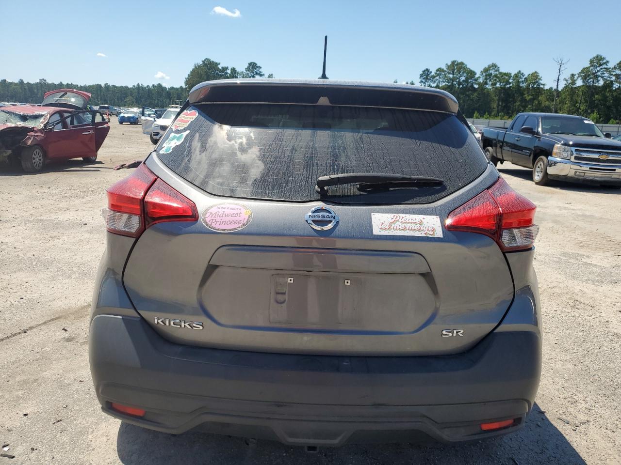 2018 Nissan Kicks S VIN: 3N1CP5CU3JL503484 Lot: 71410875